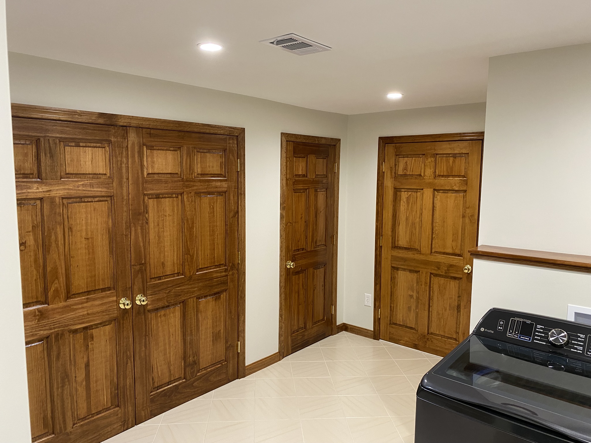 Laundry Room Built-in Cabinetry