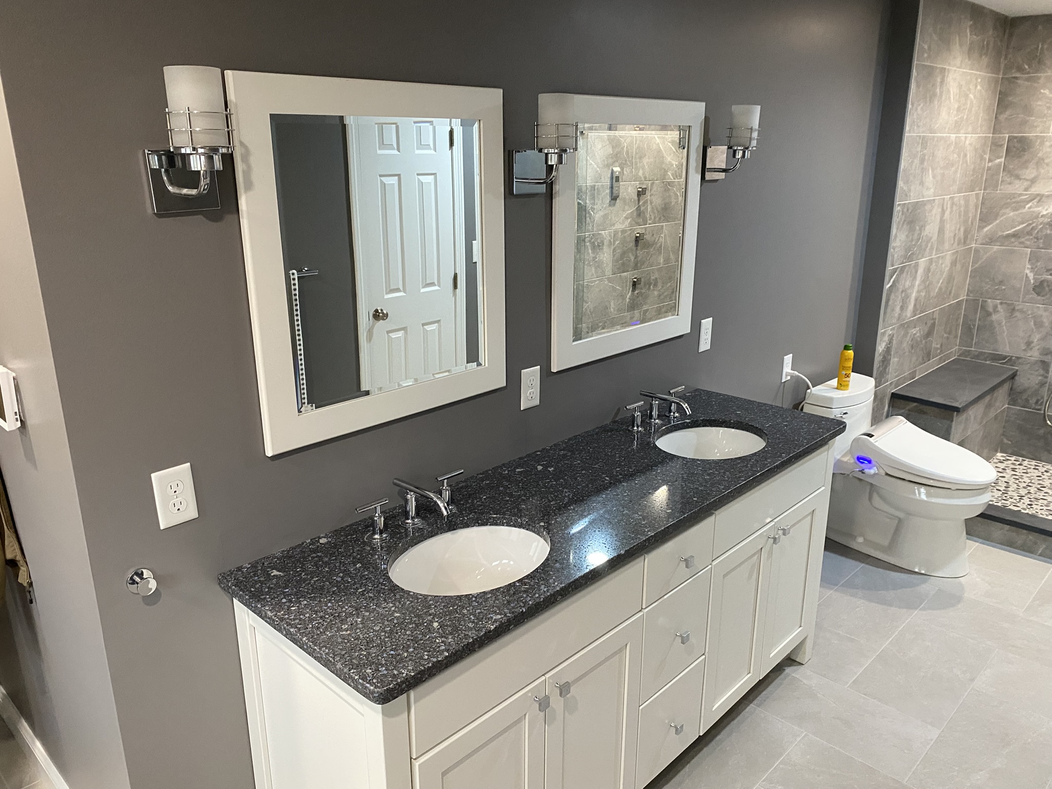 Master Bathroom Vanity Renovation